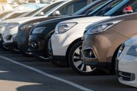 © scharfsinn86 - stock.adobe.com Foto: Parkende Autos